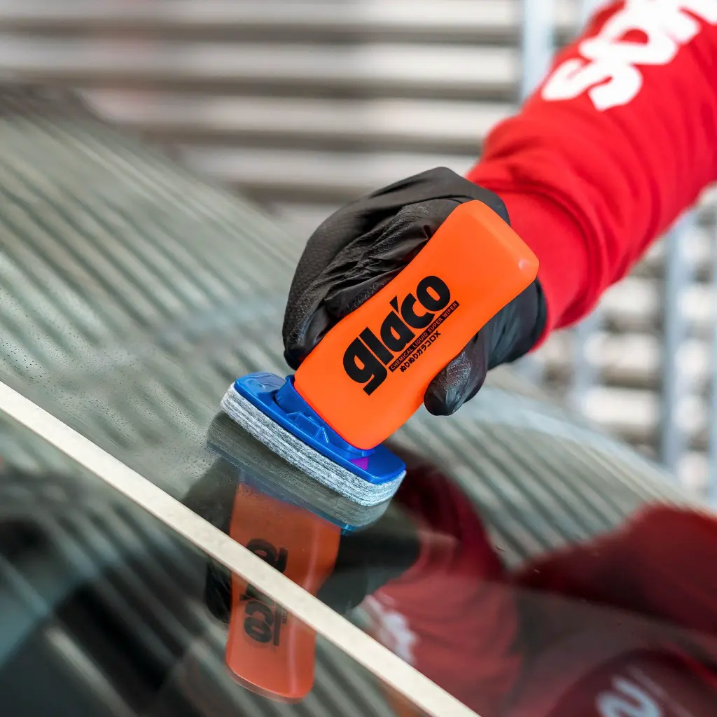 glaco-dx-glaco-glass-compound-roll-on_5_.webp