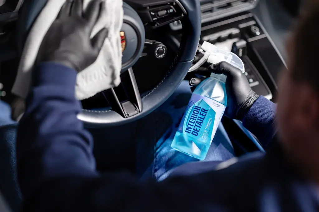 A.-InteriorDetailer-8-scaled (1).webp