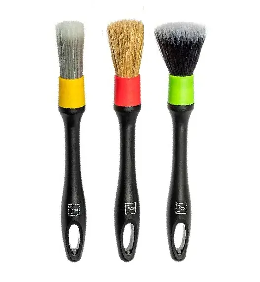 Interior brush set